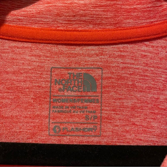 The North Face Womens Half-Zip Sweater Sz. Small - Picture 5 of 6